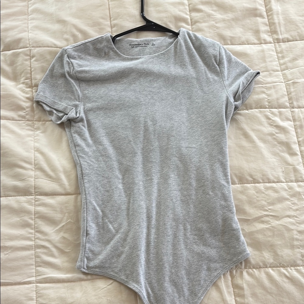 Gray Heather Abercrombie Small S Short Sleeve Bodysuit
